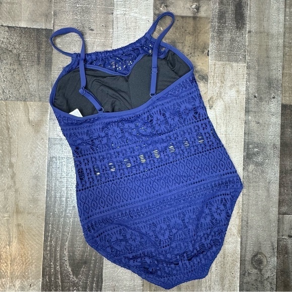 NWT Aqua Green High Neck Blue Crochet One Piece Swimsuit size Medium - Picture 2 of 16